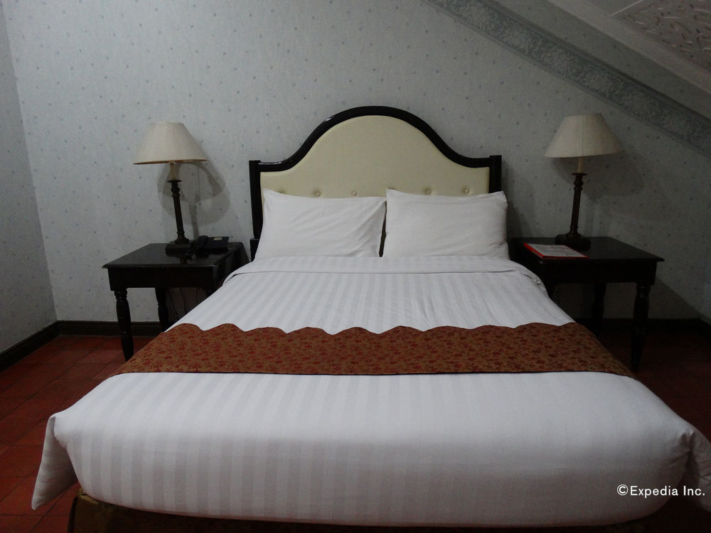 White Knight Hotel Intramuros Manila Eksteriør billede