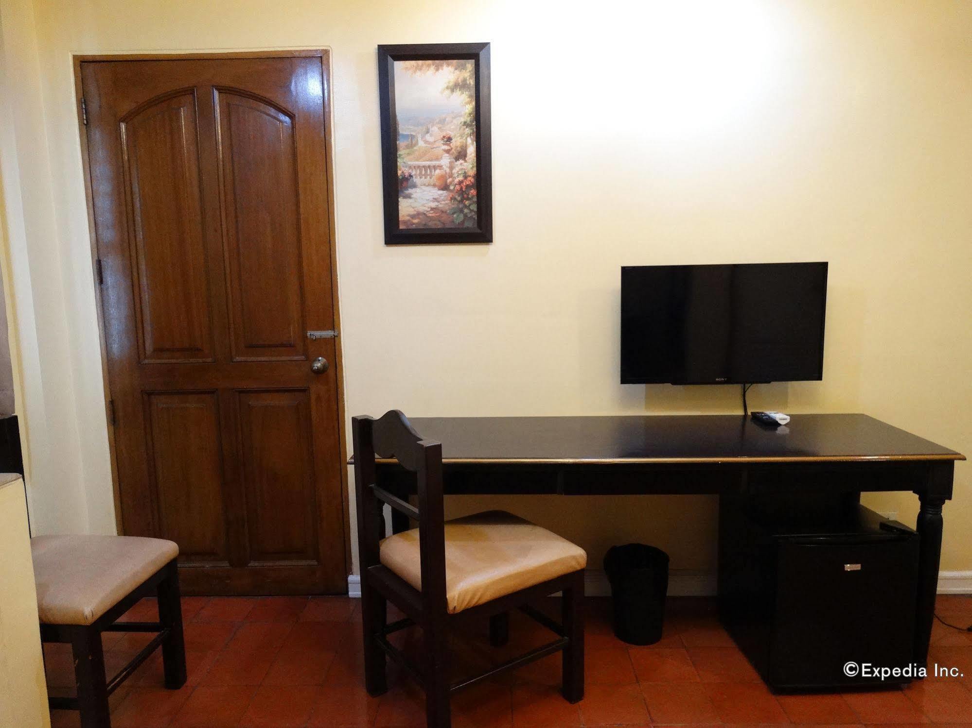 White Knight Hotel Intramuros Manila Eksteriør billede