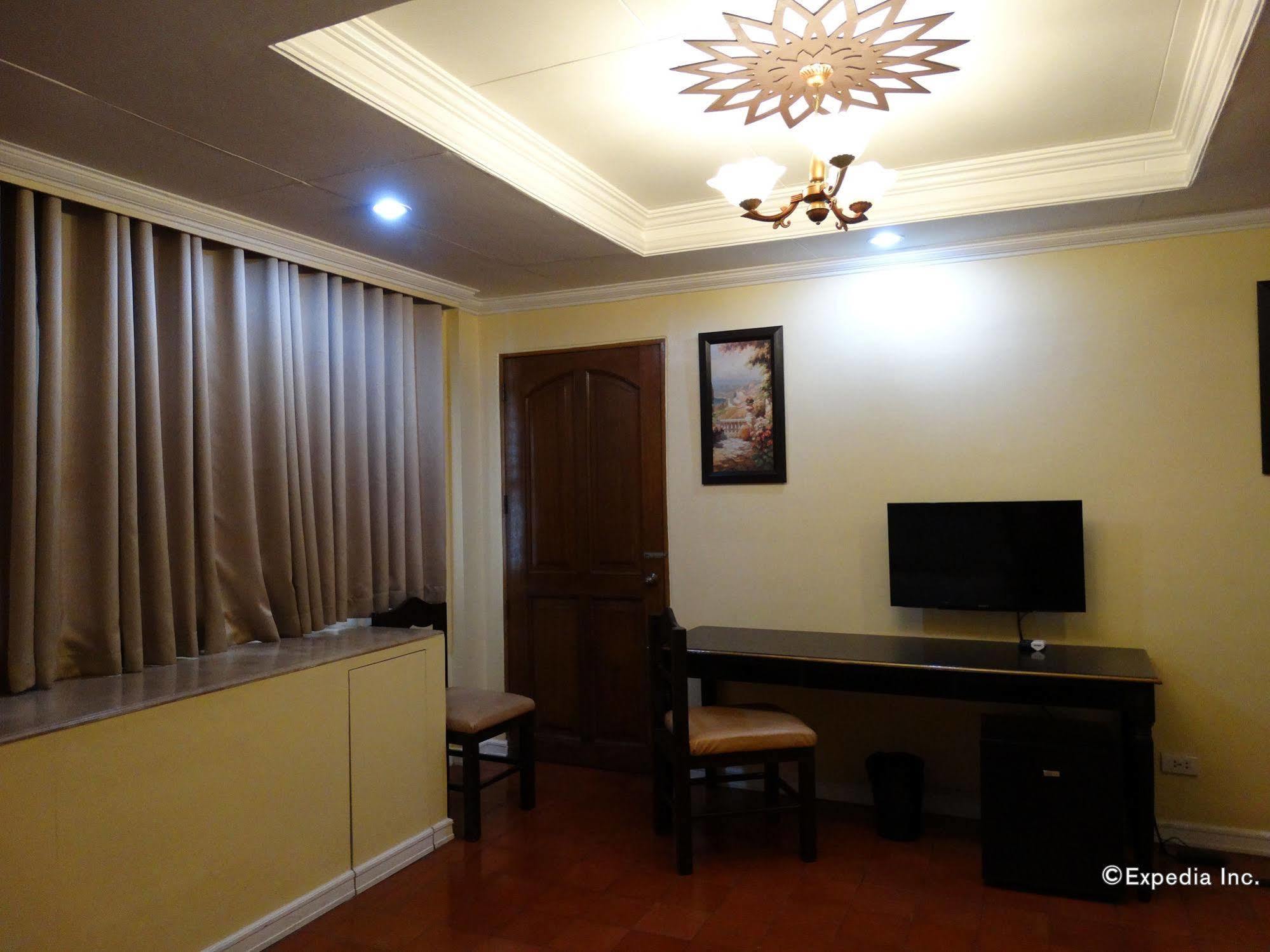 White Knight Hotel Intramuros Manila Eksteriør billede